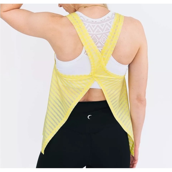 Zyia Active Lemon Yellow Nimbus Split Back Tank - size Medium - Picture 3 of 10
